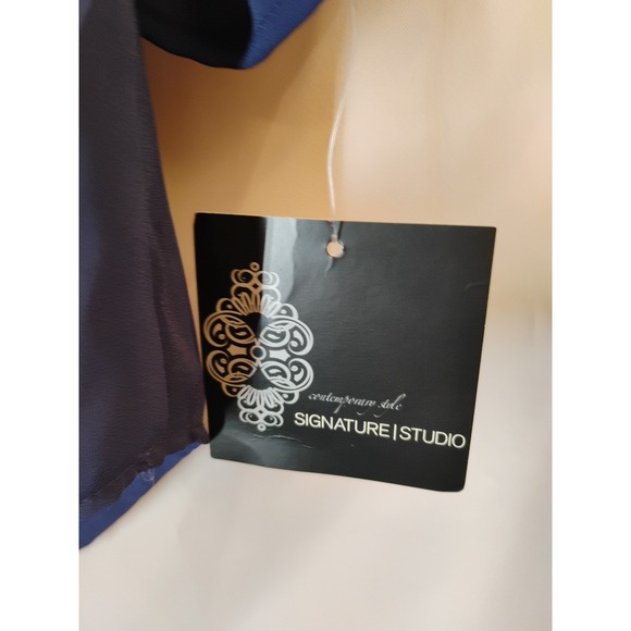 NWT Signature Studio Womens MEDIUM Navy Blue Dress Blouse Shirt Sheer Back - Picture 2 of 10